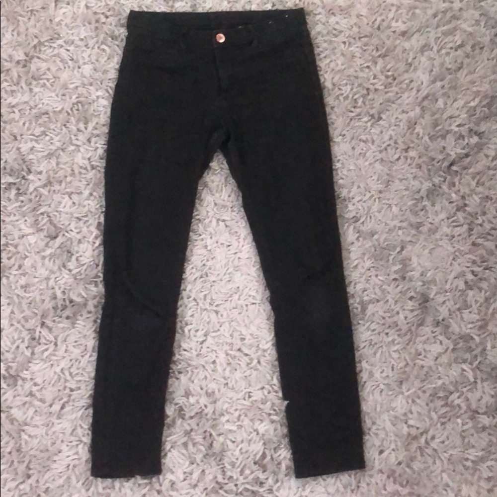 Black h and m jeans